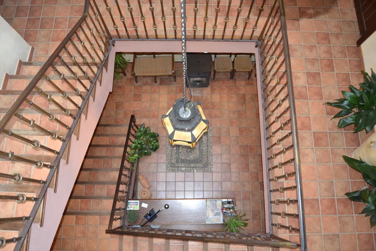 Hostal Toribio Galaroza Exterior photo